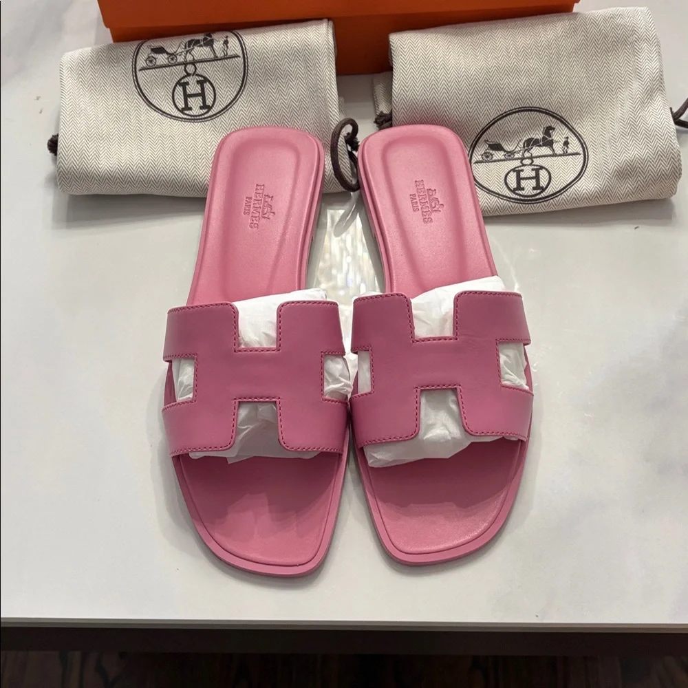 Brand new hermes rose bonbon oran sandal soft light pink Sakura - Picture 2 of 5